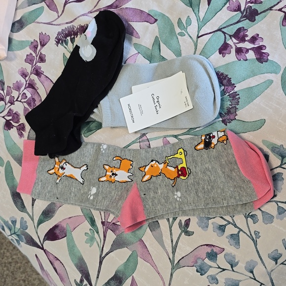 Happy pop corgi socks and 1 brand new grey and no tags black with koala - Picture 1 of 5